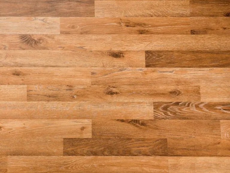 instalación de suelo vinílico en Jaén