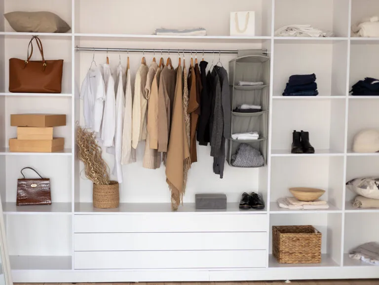 vestidores de madera en jaén